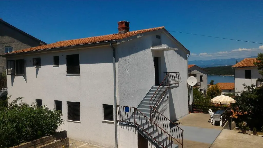 Apartments Beceic Njivice